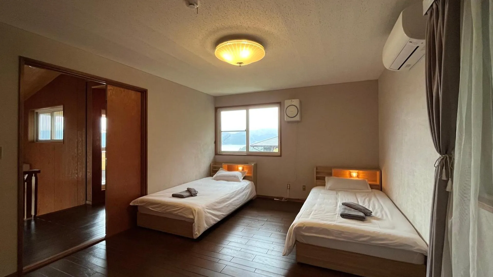 Villa 富士山の眺望- 超高6メートルロフト- 芦ノ湖, 鳥居が目の前に - 究極露天bbq à Hakone Hébergement de vacances